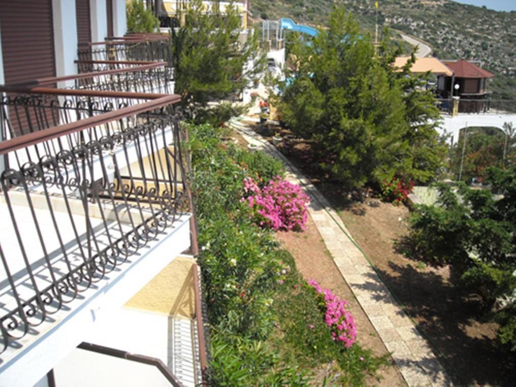 Blue Beach Agios Nikolaos  Buitenkant foto